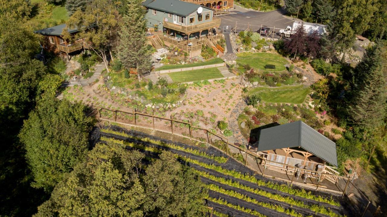 Bear Creek Winery And Lodging Homer Exterior photo